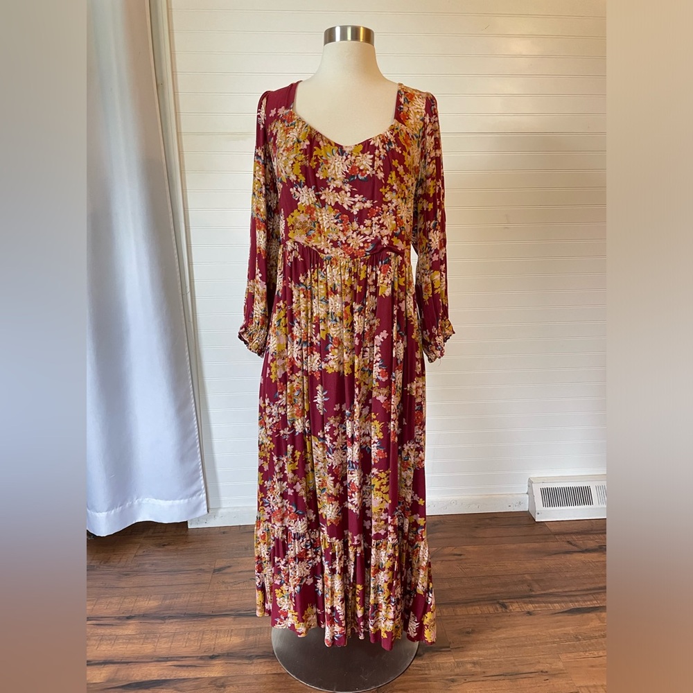 Skies Are Blue Floral Burgundy Print Midi Length Dress Size Medium NWOT